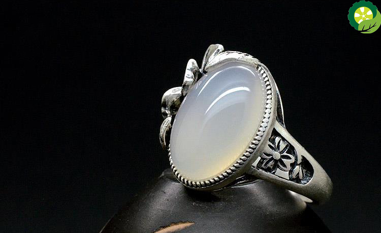 Original design plum blossom Silver inlaid with natural white Jasper pith female Chinese style light luxury cool breeze ring TIANTIAN LIFE Market Place