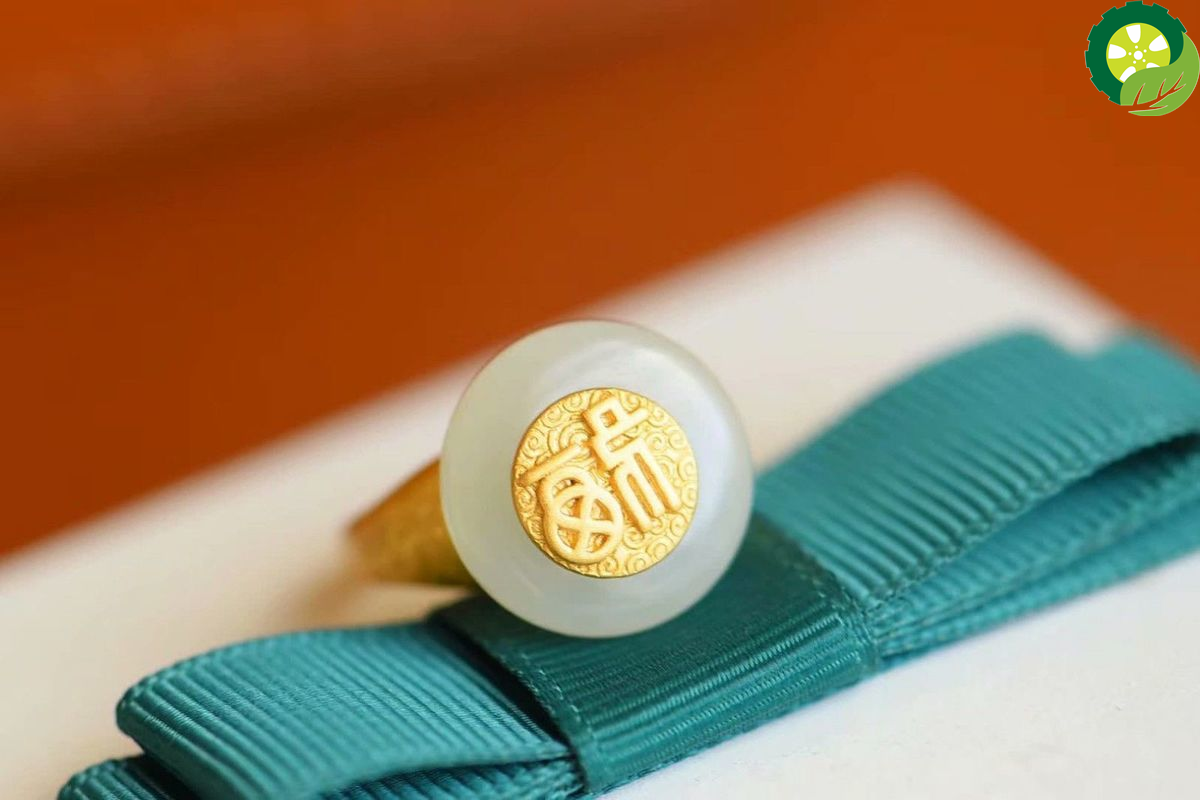 Natural Hetian white jade adjustable ring Chinese style retro unique ancient gold craft charm jewelry TIANTIAN LIFE Market Place